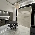 Galasso 아파트 *