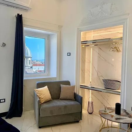 Galasso Apartman *